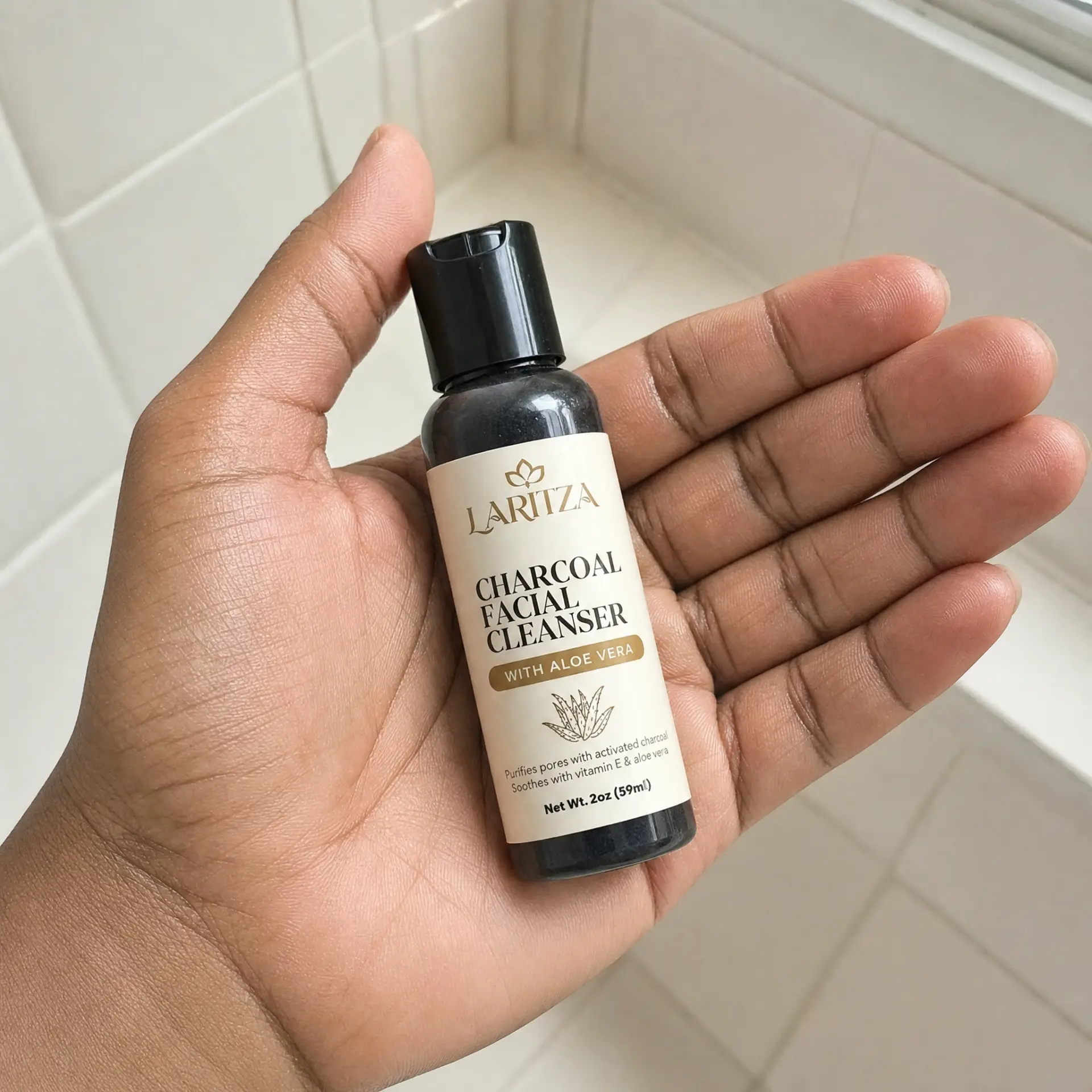 LARITZA skincare moment